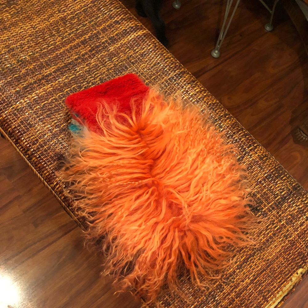 ETRO shearling scarf - Picture 7 of 8